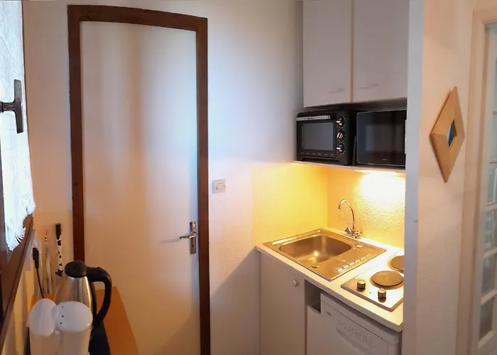 Pierre La 6 Personnes, Vue Sur La Mer, Piscine, Parking, Tennis M330 *